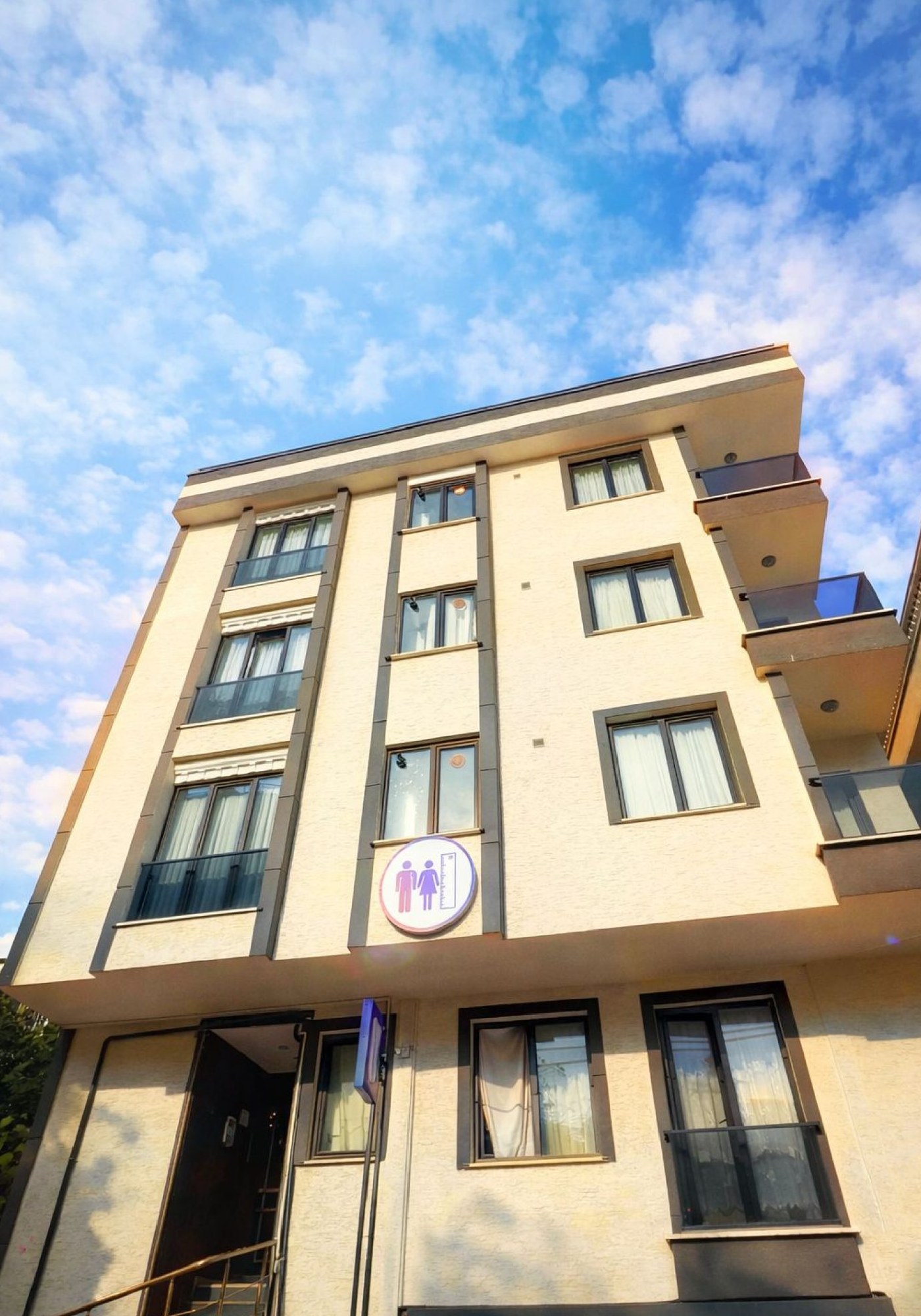 1-lengthening-surgery-building-1